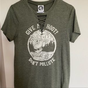 Give a hoot don’t pollute T-shirt